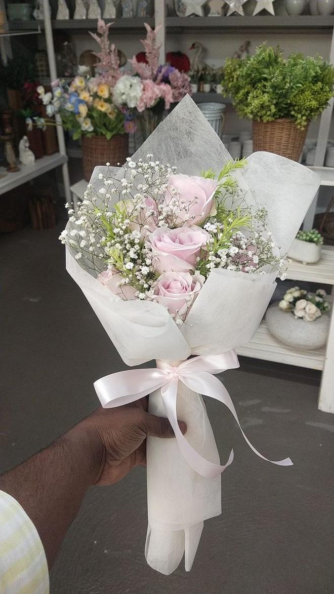 Hand-wrapped rose bouquet